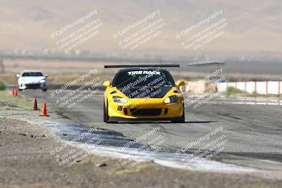 media/Oct-20-2024-Speed Ventures (Sun) [[868654b27b]]/Green/Session 3 (Sunrise)/